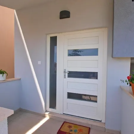 Apartment Fuer 5 Personen Ca 65 Qm In Pula, Istrien Istrische Riviera Pula