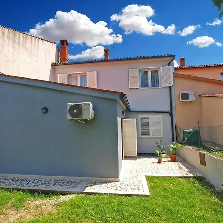 Fuer 5 Personen Ca 65 Qm In Pula, Istrien Istrische Riviera Apartment Pula